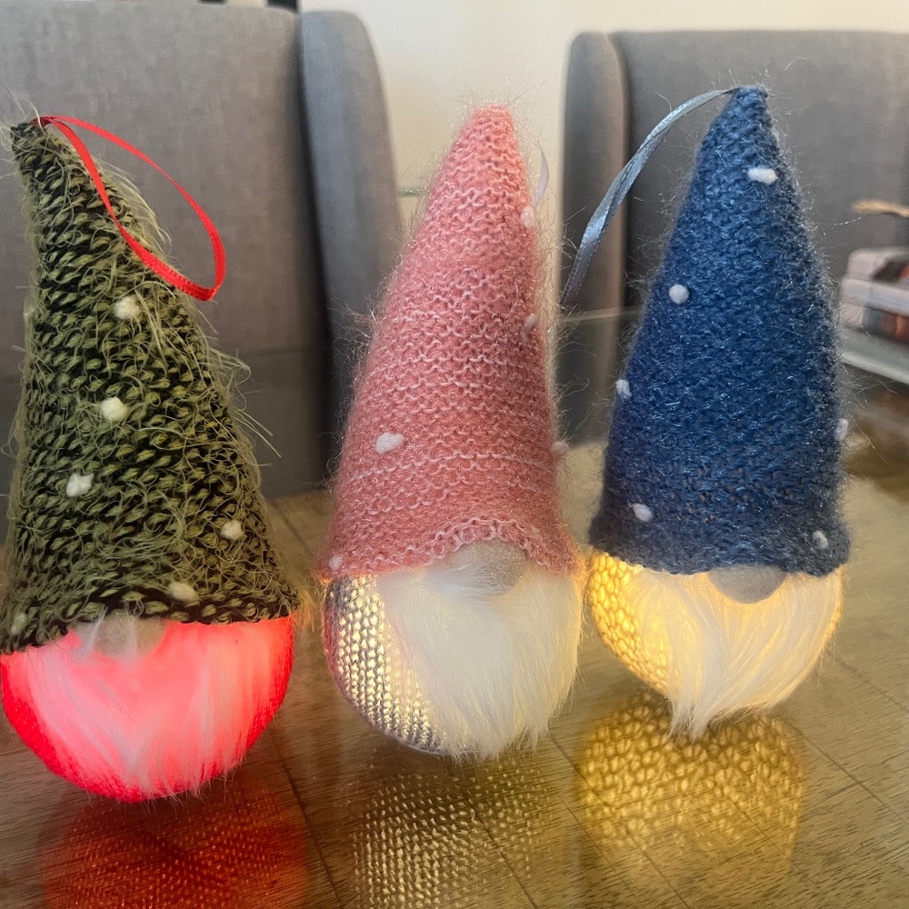 3 light up Gnomes decor
